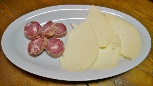salame e provola