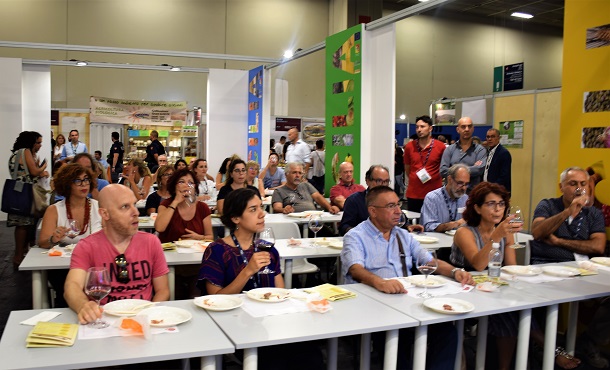 salsiccia tradizionale di palazzolo acreide salone del gusto torino